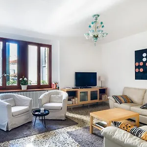 https://near-the-train-station.hotelinveneto.com